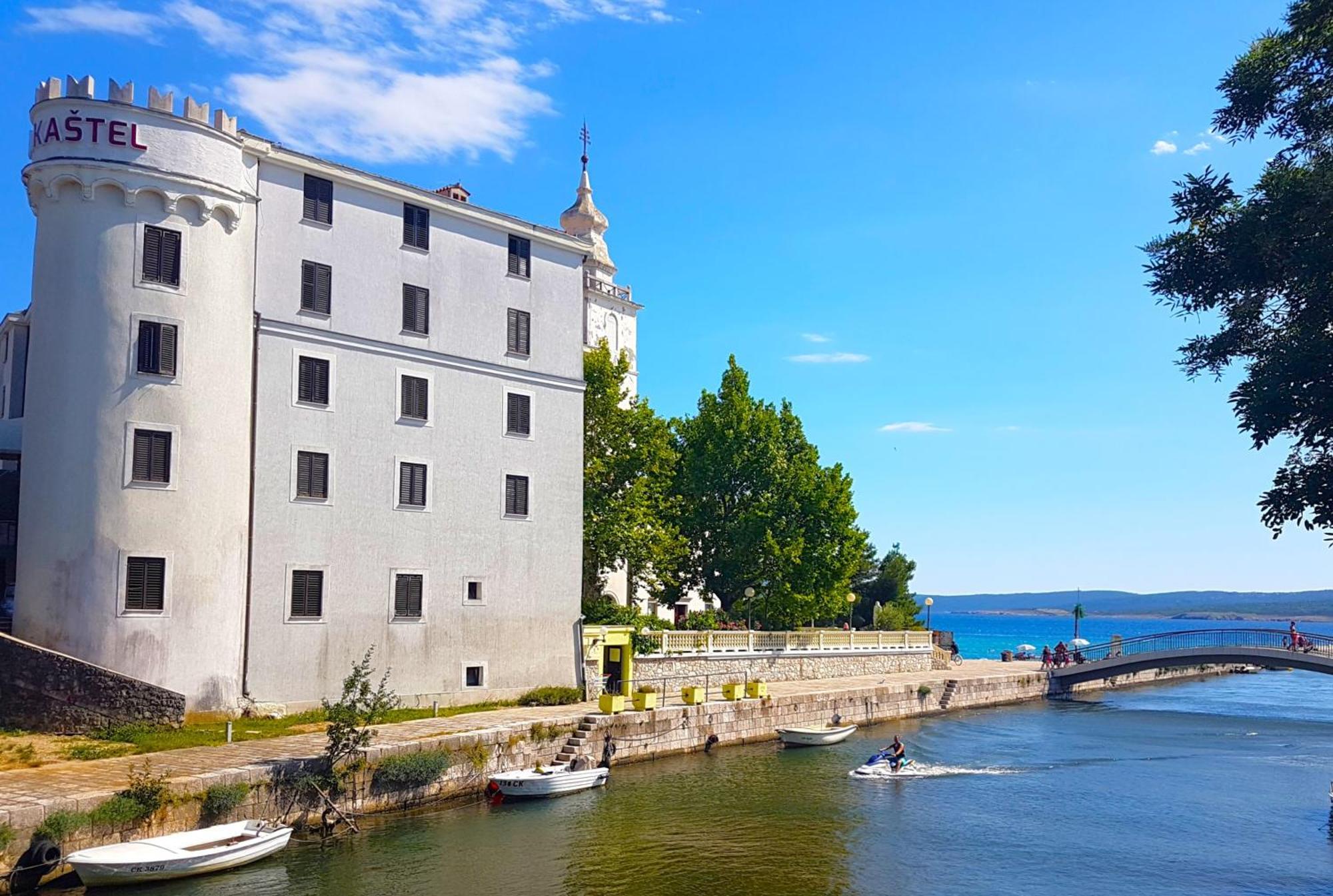 Apartments Crikvenica Megan 1 Eksteriør bilde